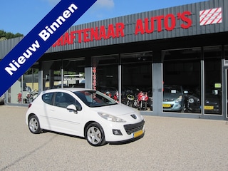 Peugeot 207 1.6 VTi Première zeer nette auto met trekhaak apk 21-05-2026