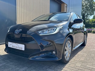 Toyota Yaris 1.5 Hybrid 116pk CVT Executive | Trekhaak | Stuur/stoelverwarming | HUD | ACC | Carplay |