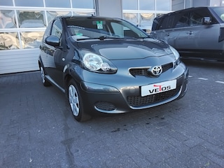 Toyota Aygo 1.0-12V Asp.Red Nav.