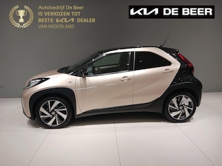 Toyota Aygo 1.0 VVT-i MT 72pk 5-Deurs Limited 18 Inch Stoelverwarming Climate Controle