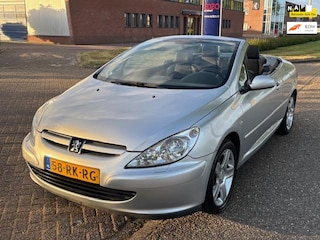 Peugeot 307 CC 2.0-16V ECC Audio/CD Electric pakket LMV 17" Leder Sportstoelen PDC TCS Cruisecontrol Dealeronderhoud Nieuwe Apk!