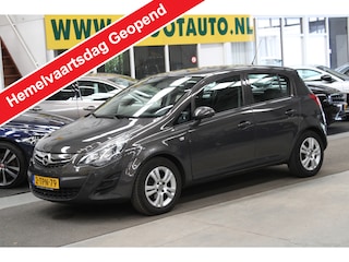 Opel Corsa 1.4-16V Berlin NAP, Airco, Cruise control, Isofix, Leer/ Stof