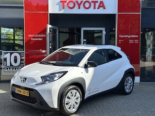 Toyota Aygo PLAY AUTOMAAT AD-CRUISE AIRCO APPLE/ANDROID CAMERA BLUETOOTH