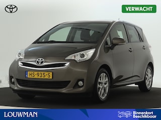 Toyota Verso-S 1.3 VVT-i Dynamic Automaat | Navigatie | LM. Velgen |