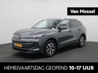 Volkswagen Tiguan 1.5 eTSI Life Edition | Automaat | Navigatie | Airco | Parkeersensoren | Camera | 17 Inch Velgen | Apple carplay |