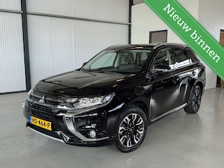 Mitsubishi Outlander 2.0 PHEV instyle+|Leder|Camera|Trekhaak|