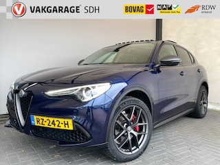 Alfa Romeo Stelvio 2.0T AWD First Edition|280PK|PANO|NAP|Volledig onderhouden|Sub|Stoelverwarming|Stuurverwarming|BTW verrekenbaar