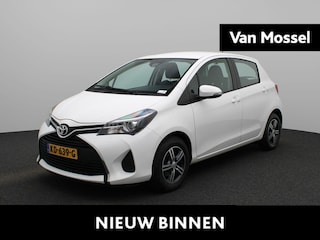 Toyota Yaris 1.0 VVT-i Trend | Achteruitrijcamera | Climate Control | Trekhaak |