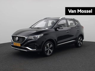 MG ZS EV Luxury 45 kWh | Leder | Navi | Panoramadak | Camera | Apple CarPlay |