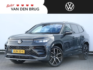 Volkswagen Tayron 1.5 eHybrid R-Line Edition 204 pk DSG | Panoramadak | Side Assist | Keyless | Matrix LED | Stuur- en stoelverwarming | 360 Camera | Head-up Display