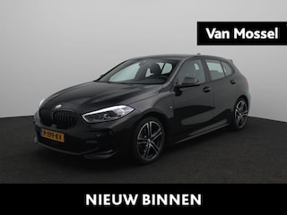 BMW 118i Aut. M-Sport | 1e-Eig. | Leder | Navi | Shadowline | Camera | Led Koplampen | Stoelverwarming |