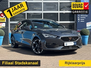 Cupra Leon 1.4 e-Hybrid VZ Adrenaline Prijs Inclusief Onderhoud & 12 Maand BOVAG Garantie | Kuipstoelen | Lederen Bekleding