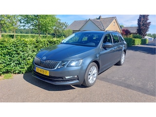 Skoda Octavia Combi 1.0 TSI Greentech Ambition Business CLIMA/NAVI BJ 2019