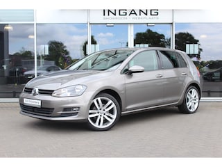 Volkswagen Golf 1.2 TSI Connected Series | ACC | Trekhaak | Bluetooth