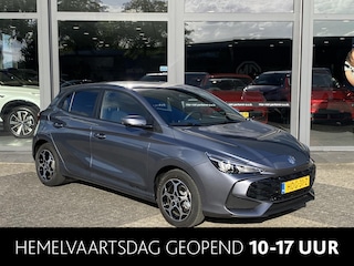 MG 3 Hybrid+ 1.5 Hybrid Luxury | Leder | Stoelverwarming | Stuurverwarming | Carplay | 360 Camera | Demo-korting!
