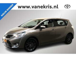 Toyota Corolla Verso 1.8 VVT-i Business Automaat, Trekhaak Navigatie, Stoelverwarming