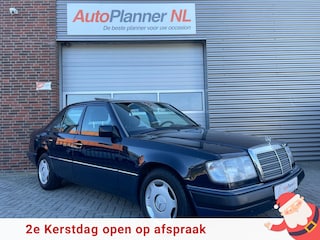 Mercedes-Benz E-klasse 200! Schuifdak! Nieuwe APK!