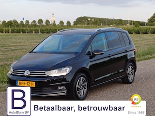 Volkswagen Touran 1.2 TSI Highline-Sound 7pers. /Clima v+a/Navi/Cruise/Carplay/16"/