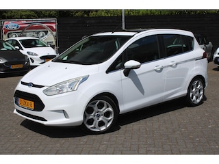 Ford B-MAX 1.0 EcoBoost 100PK Titanium, Panoramadak, Trekhaak