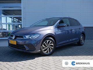 Volkswagen Polo 1.0 TSI Life Edition | Achteruitrijcamera | Parkeersensor achter | Voorstoelen verwarmd