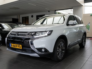 Mitsubishi Outlander 2.0 | CAMERA | DAB | STOELVERW.