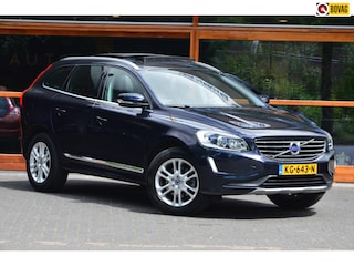 Volvo XC60 T5 Ocean Race | Panorama dak | Dealer onderhouden | Stoelverwaming | Trekhaak | Elektrische stoel | Parkeer sensoren |