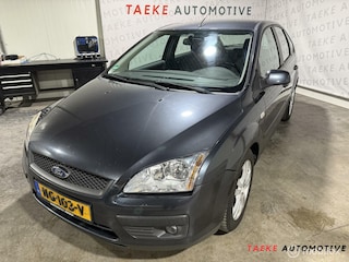 Ford Focus 1.6-16V Trend Clima/Apk