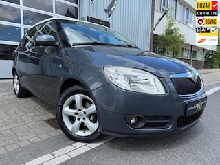 Skoda Fabia 1.4-16V Ambiente 5-DRS 86PK LMV15/AIRCO WIT DAK