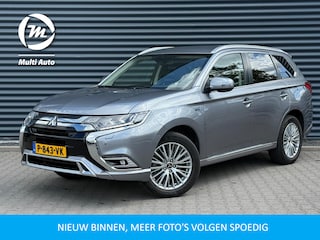 Mitsubishi Outlander 2.4 Intense Plug in Hybrid 225pk PHEV | Trekhaak Afneembaar | Carplay | Parkeersensoren | Stoelverwarming | Camera | Cruise Control | Climate Control | DAB |