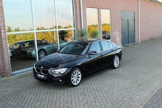 BMW 320i F30 Centennial High Executive Sedan Facelift