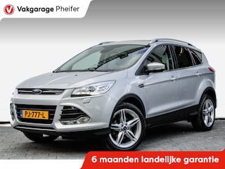 Ford Kuga 1.5 150pk Titanium Styling Pack Trekhaak/ 2.000kg Trekgewicht!/ Panoramadak/ Half lederen int./ Sony audio