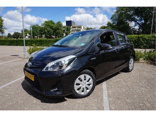 Toyota Yaris 1.5 Full Hybrid Aspiration Dealeronderhouden.