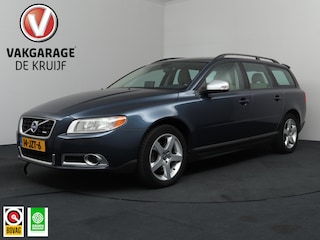 Volvo V70 2.0 Kinetic | Cruise Control | Trekhaak | Navigatie!