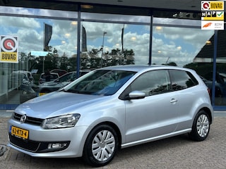 Volkswagen Polo 1.2 TSI Highline 105 PK Airco Cruise Trekhaak NAP NL-Auto Dealeronderhouden!