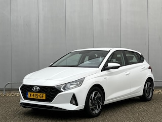 Hyundai i20 1.0 T-GDI 100PK Automaat Comfort | Parkeercamera | Navigatie via App