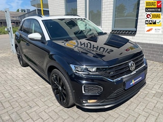 Volkswagen T-Roc 1.5 TSI Sport Business R / R-Line / Aut. acht.klep / Add. Cruise / Clima / Telefoon / PDC V+A / Sunroof / Carplay