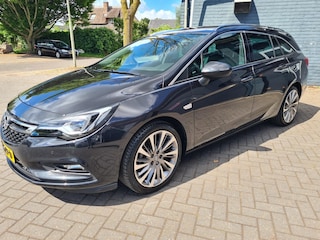 Opel Astra Sports Tourer 1.4 Innovation VOl! Leder massage camera