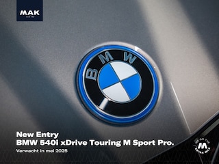BMW 5-serie Touring 540i xDrive M Sport Pro, pano, 20", tr.haak, H/K, HUD, carbon, memory, keyless, privacy, NP123k