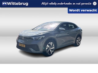 Volkswagen ID.5 Pro 77 kWh / Navigatie / App connect/ Stoel+stuur+voorruit verarming / Camera / Parkeersensoren V+A /