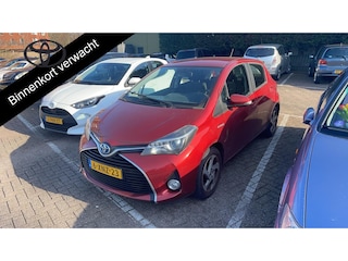 Toyota Yaris 1.5 Hybrid Trend | Dealer onderhouden | 1e eigenaar | Navigatie | Camera |