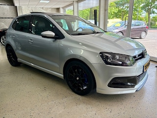 Volkswagen Polo TSI R-Line Automaat Panorama Dak Bi-Xenon Leder ECC PDC