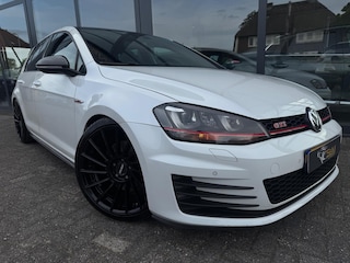 Volkswagen Golf 2.0 TSI GTI