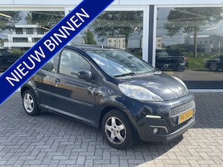 Peugeot 107 1.0 Active Airco / LMV / CV / Toerenteller / 5-Deurs / LED dagrij