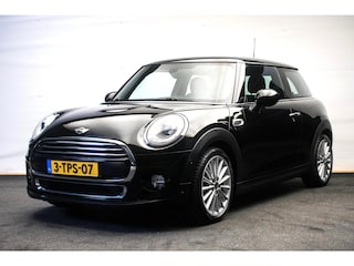 Mini Cooper 1.5 Chili Sport 136PK Automaat ORG NL [ LED Sportinterieur Keyless Stoelverw Sfeerverlichting Parkeersensoren ]