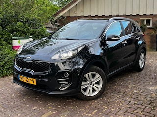 Kia Sportage 1.6 GDI ExecutiveLine 2017 / NL Auto / Leer / JBL Sound / Stuur-Stoelverwarming/-koeling / Trekhaak / Historie