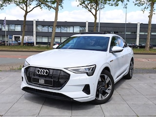 Audi E-tron 50 quattro 313PK | Panodak | Vol Leer | Keyless | Achteruitrijcamera | Elektrische kofferklep | 20"Inch |