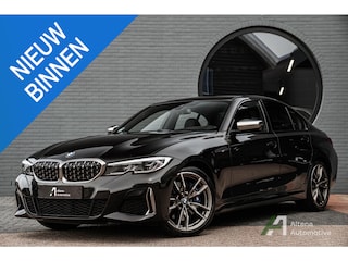 BMW M340i xDrive High Executive headup, Harman kardon, comfort acces