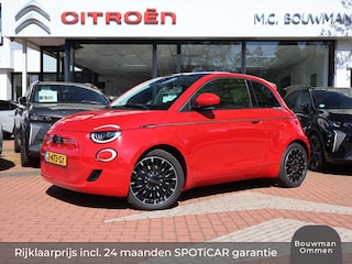 Fiat 500 42kWh 118PK Automaat La Prima | JBL HIFI systeem | Adaptive Cruise Control | Keyless Entry | Panorama dak
