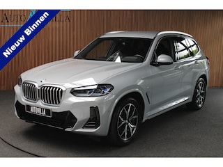 BMW X3 xDrive20i High Exe M-Pakket Leer Camera HUD ACC Navi Laser LED Elektr. achterklep Climate (3-zone) Elektr. trekhaak PDC LM velgen