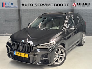 BMW X1 SDrive18i (136 pk) M-Sport automaat - panorama / schuifdak - trekhaak